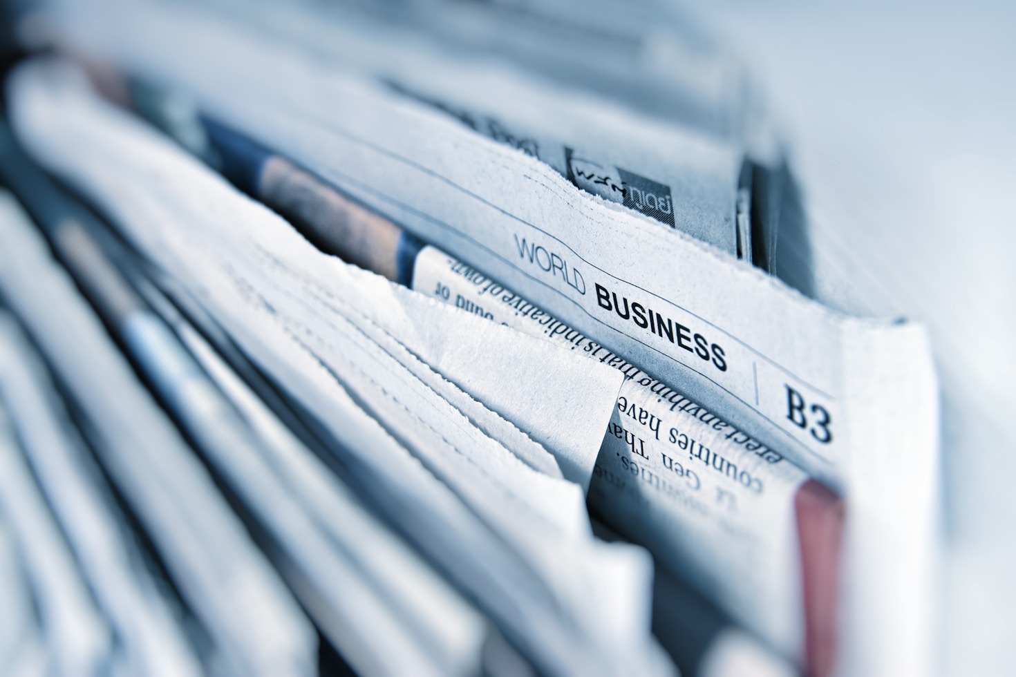Behind the Scenes: Crafting Original Headlines